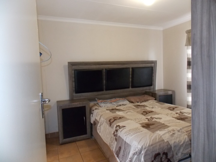 3 Bedroom Property for Sale in Sky City Gauteng