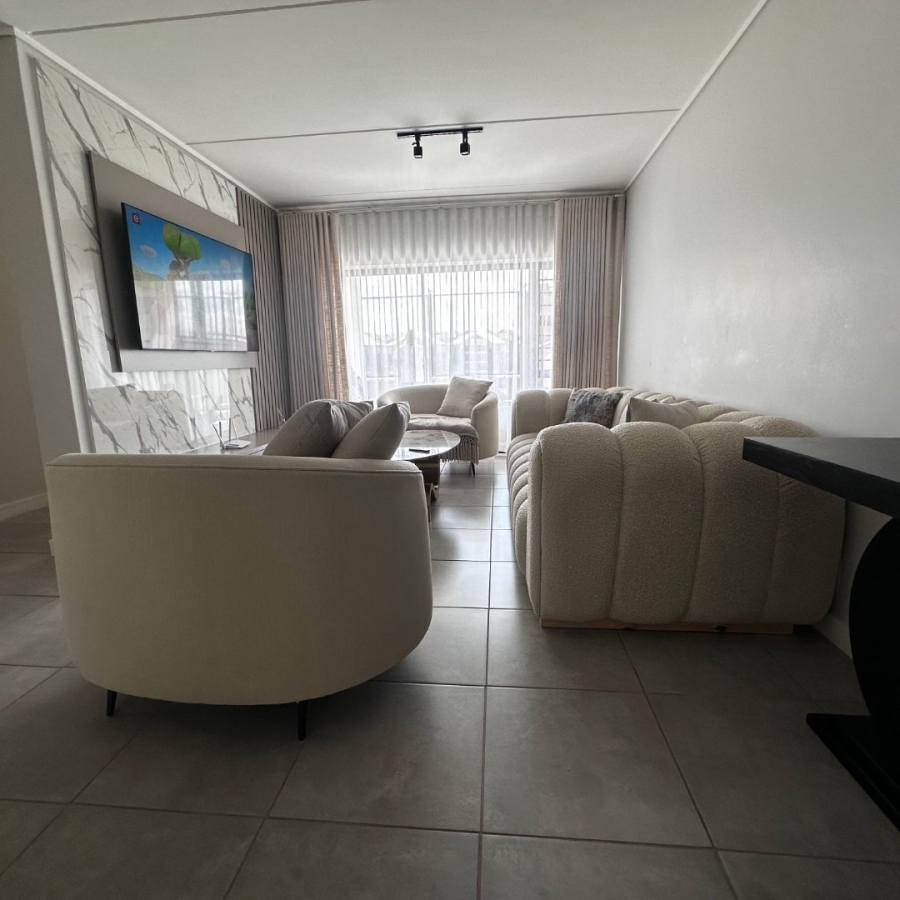 To Let 3 Bedroom Property for Rent in Waterfall Gauteng