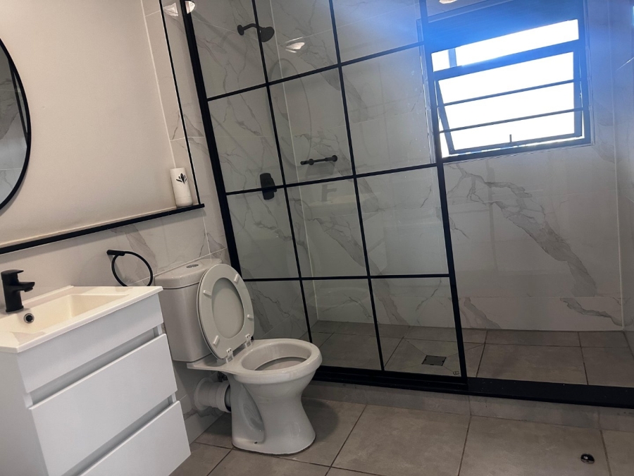 To Let 3 Bedroom Property for Rent in Waterfall Gauteng