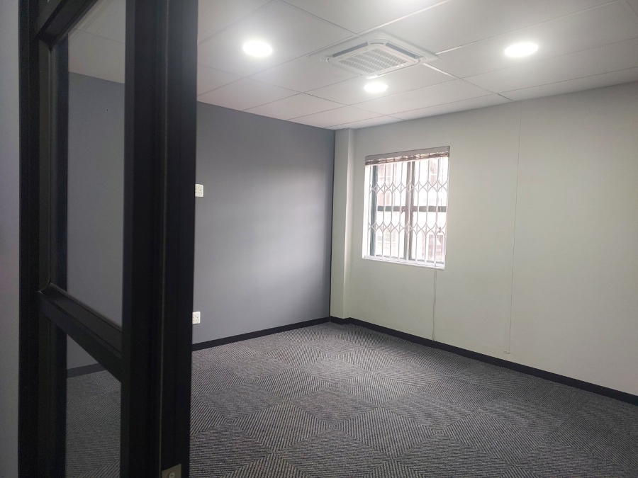 To Let commercial Property for Rent in Sunninghill Gauteng
