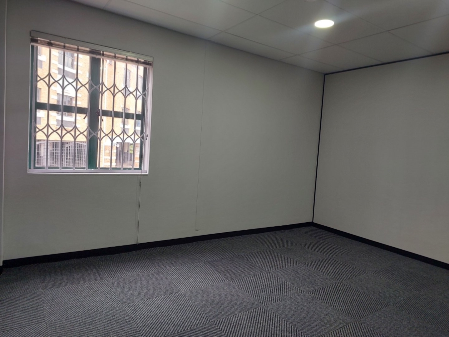 To Let commercial Property for Rent in Sunninghill Gauteng