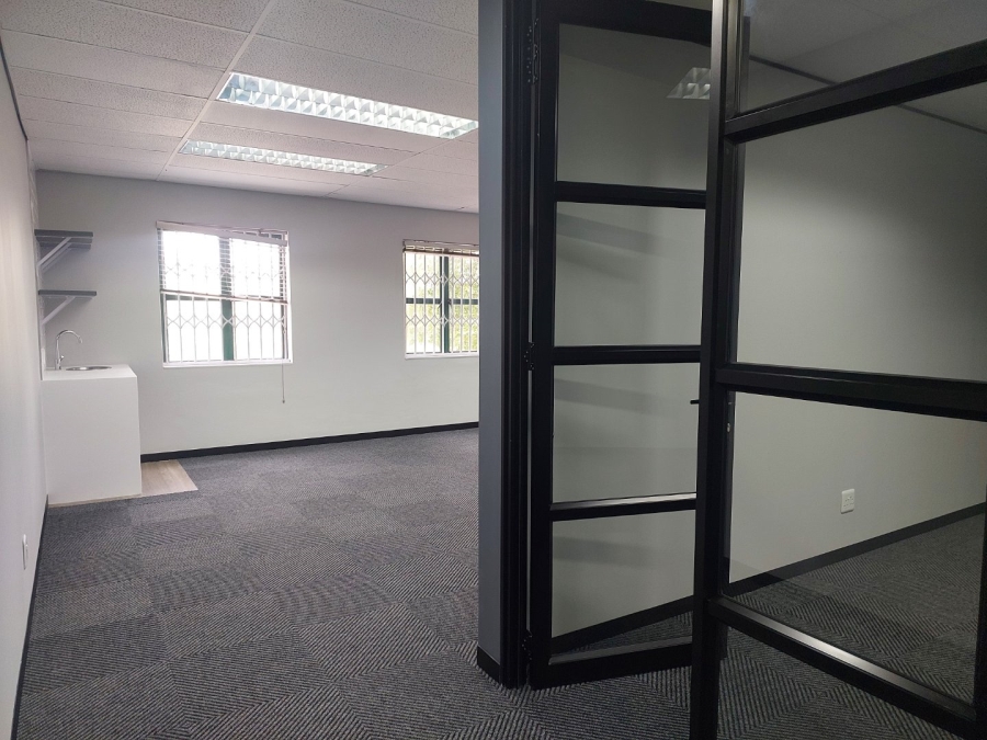 To Let commercial Property for Rent in Sunninghill Gauteng