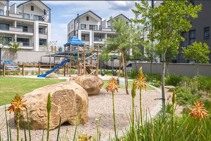 To Let 2 Bedroom Property for Rent in Waterfall Heights Gauteng