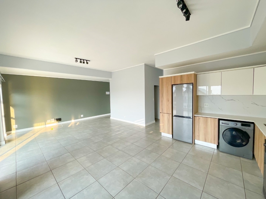 To Let 2 Bedroom Property for Rent in Waterfall Heights Gauteng