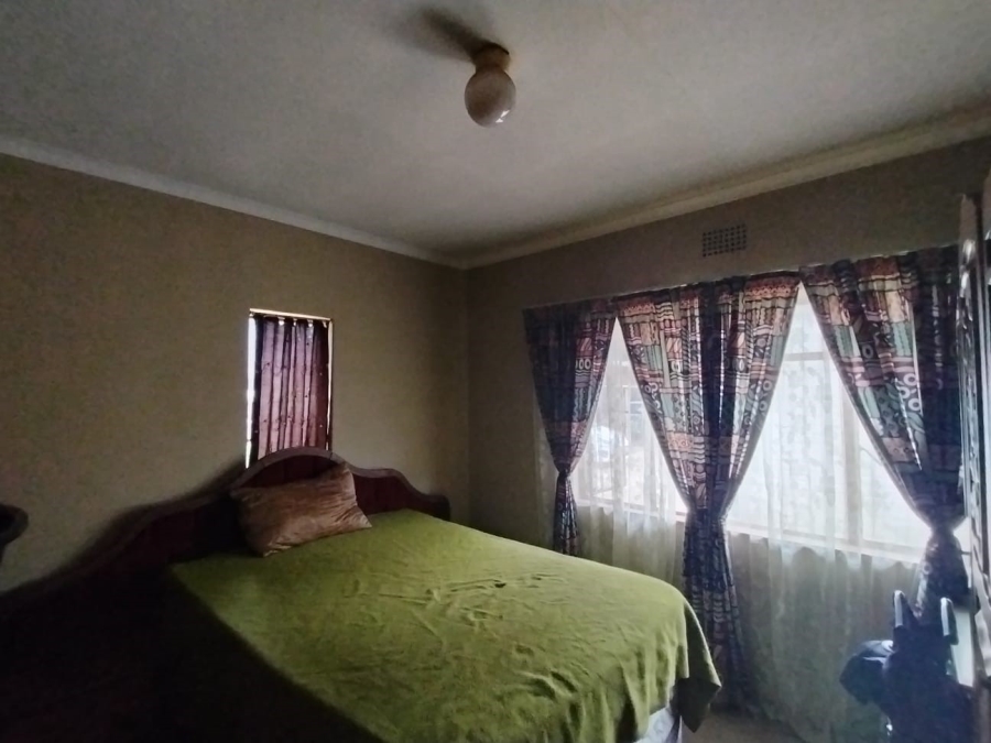 7 Bedroom Property for Sale in Highbury Gauteng