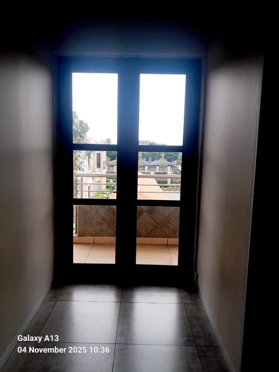 To Let commercial Property for Rent in La Como Lifestyle Estate Gauteng