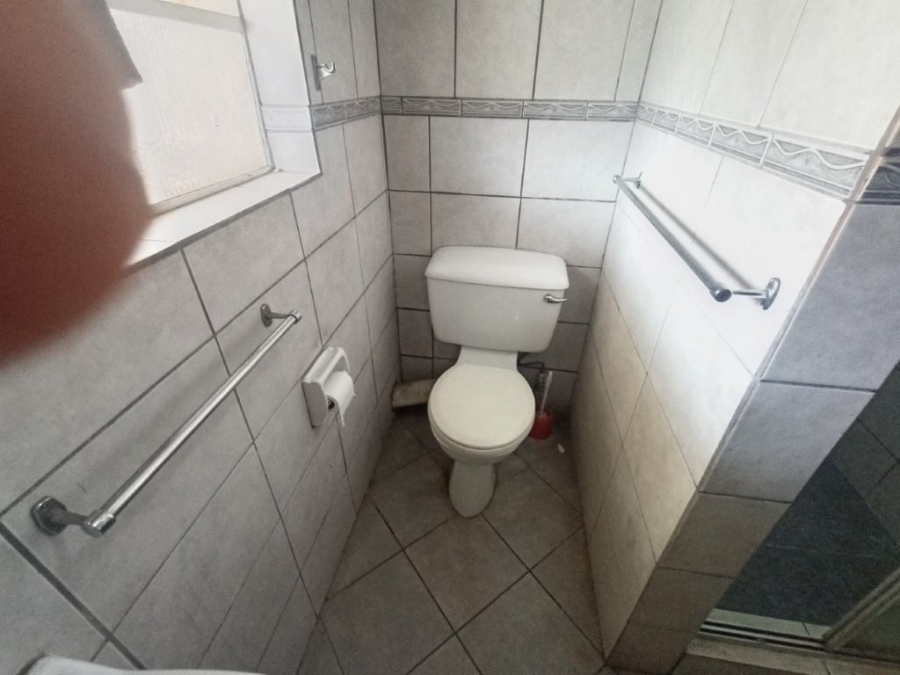 4 Bedroom Property for Sale in Vanderbijlpark SE 7 Gauteng