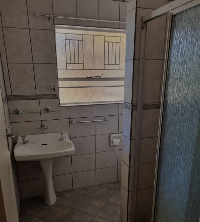 4 Bedroom Property for Sale in Vanderbijlpark SE 7 Gauteng
