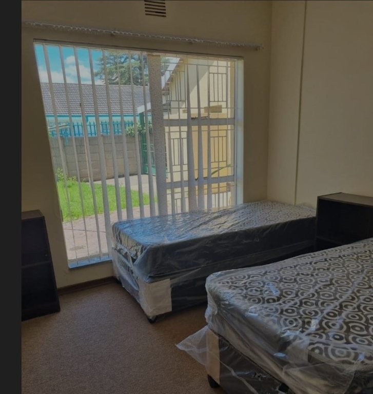 4 Bedroom Property for Sale in Vanderbijlpark SE 7 Gauteng