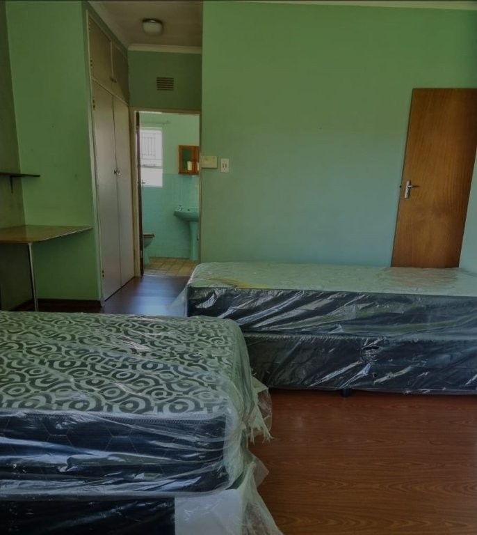 4 Bedroom Property for Sale in Vanderbijlpark SE 7 Gauteng