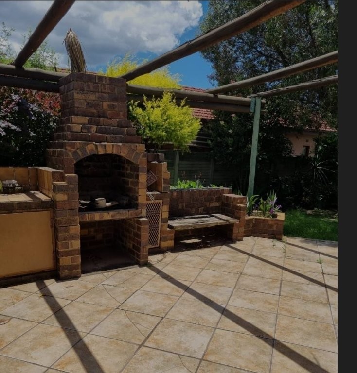 4 Bedroom Property for Sale in Vanderbijlpark SE 7 Gauteng