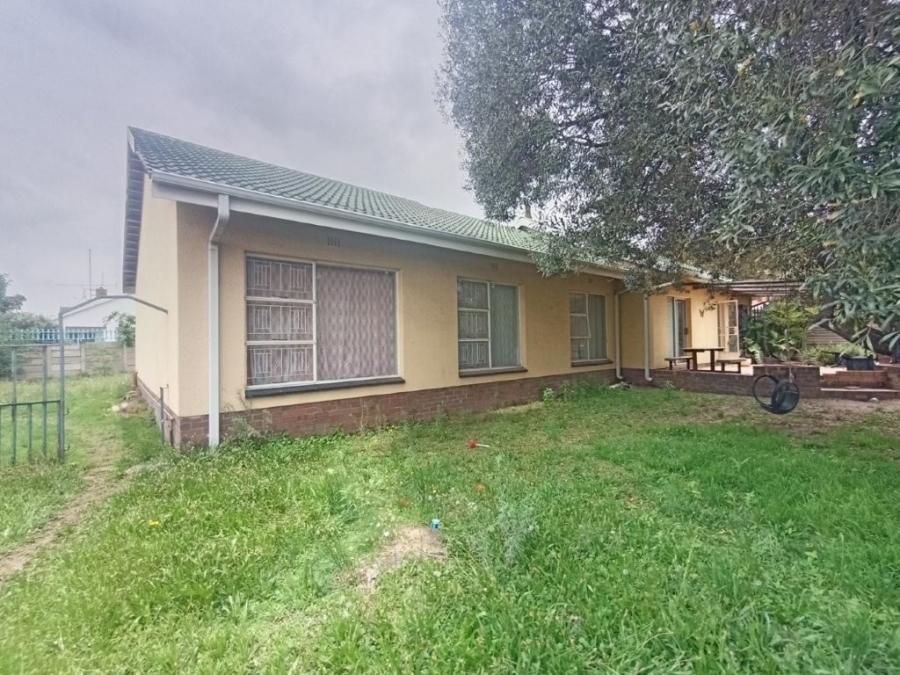 4 Bedroom Property for Sale in Vanderbijlpark SE 7 Gauteng
