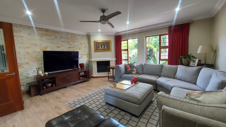 4 Bedroom Property for Sale in Sunward Park Gauteng