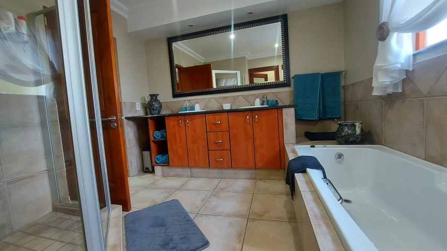 4 Bedroom Property for Sale in Sunward Park Gauteng