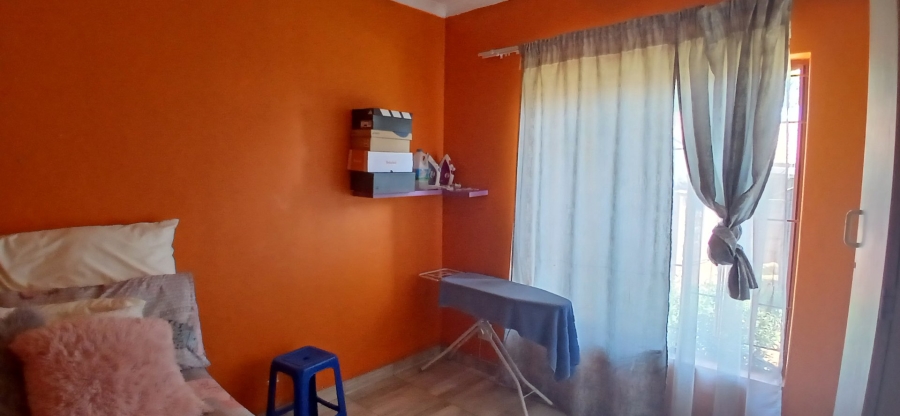 To Let 3 Bedroom Property for Rent in Heuweloord Gauteng
