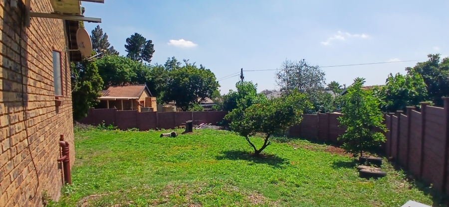 To Let 3 Bedroom Property for Rent in Heuweloord Gauteng