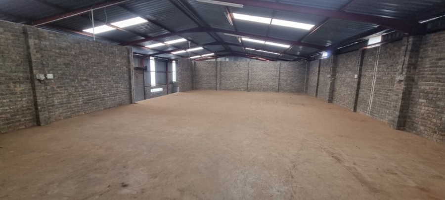  Bedroom Property for Sale in Bredell Gauteng