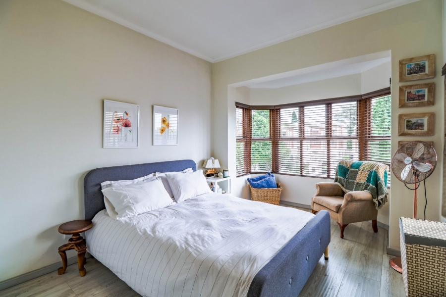 2 Bedroom Property for Sale in Bryanston Gauteng