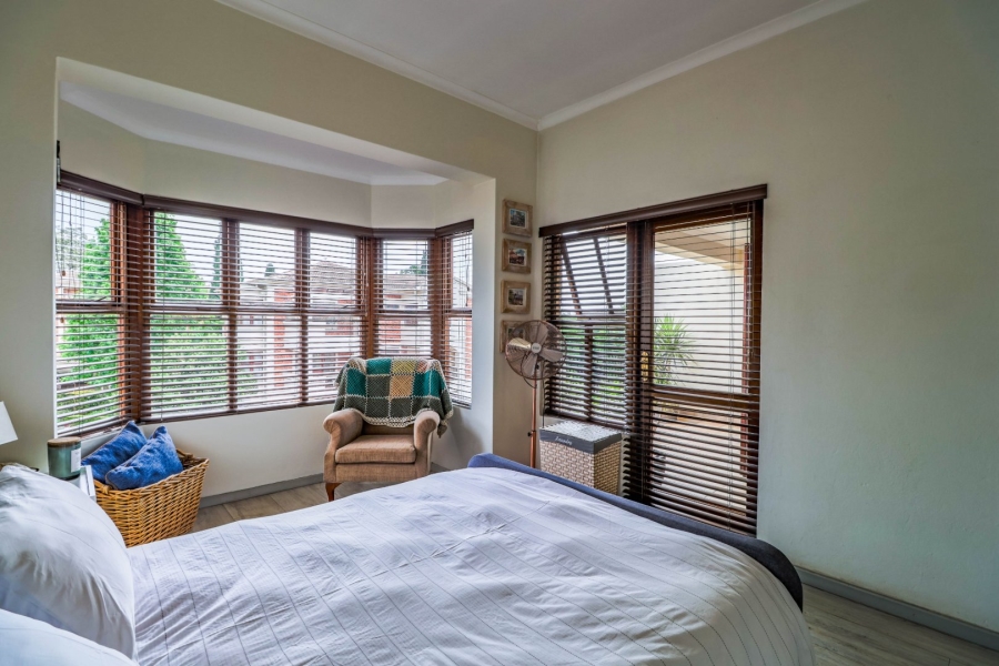 2 Bedroom Property for Sale in Bryanston Gauteng