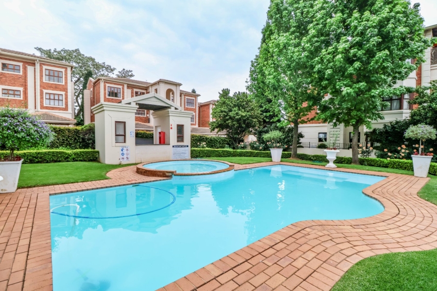 2 Bedroom Property for Sale in Bryanston Gauteng