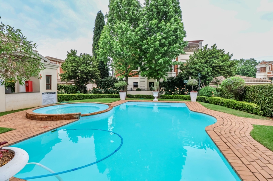 2 Bedroom Property for Sale in Bryanston Gauteng