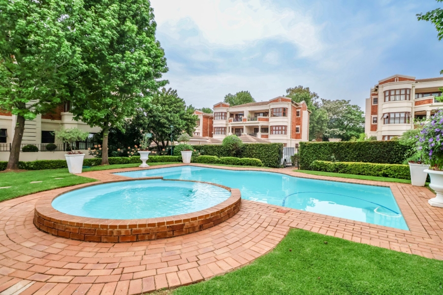 2 Bedroom Property for Sale in Bryanston Gauteng