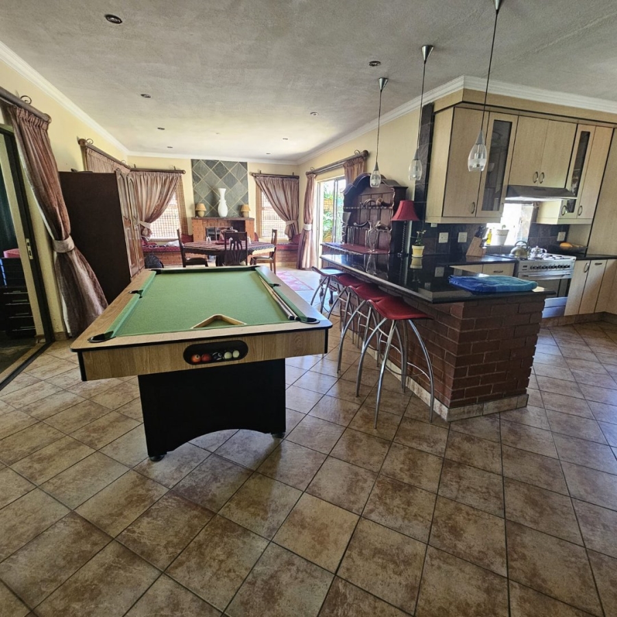 3 Bedroom Property for Sale in The Wilds Gauteng