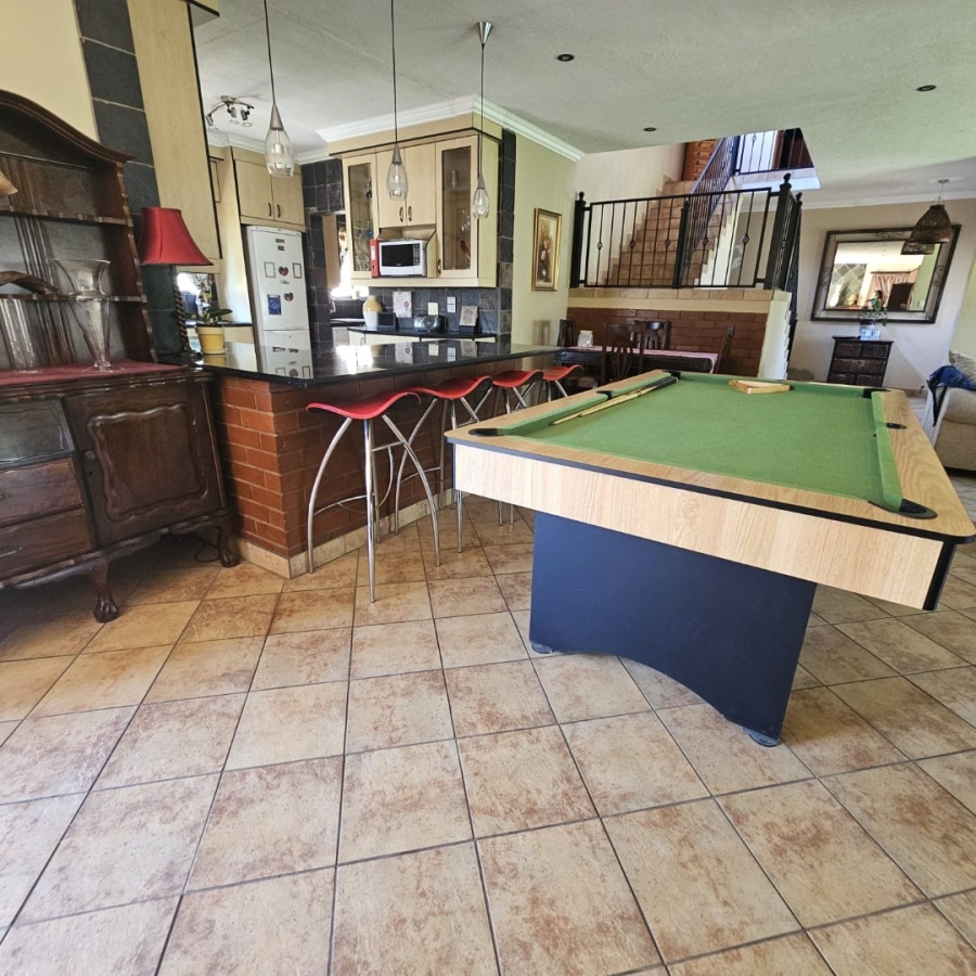 3 Bedroom Property for Sale in The Wilds Gauteng