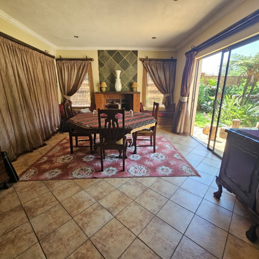 3 Bedroom Property for Sale in The Wilds Gauteng