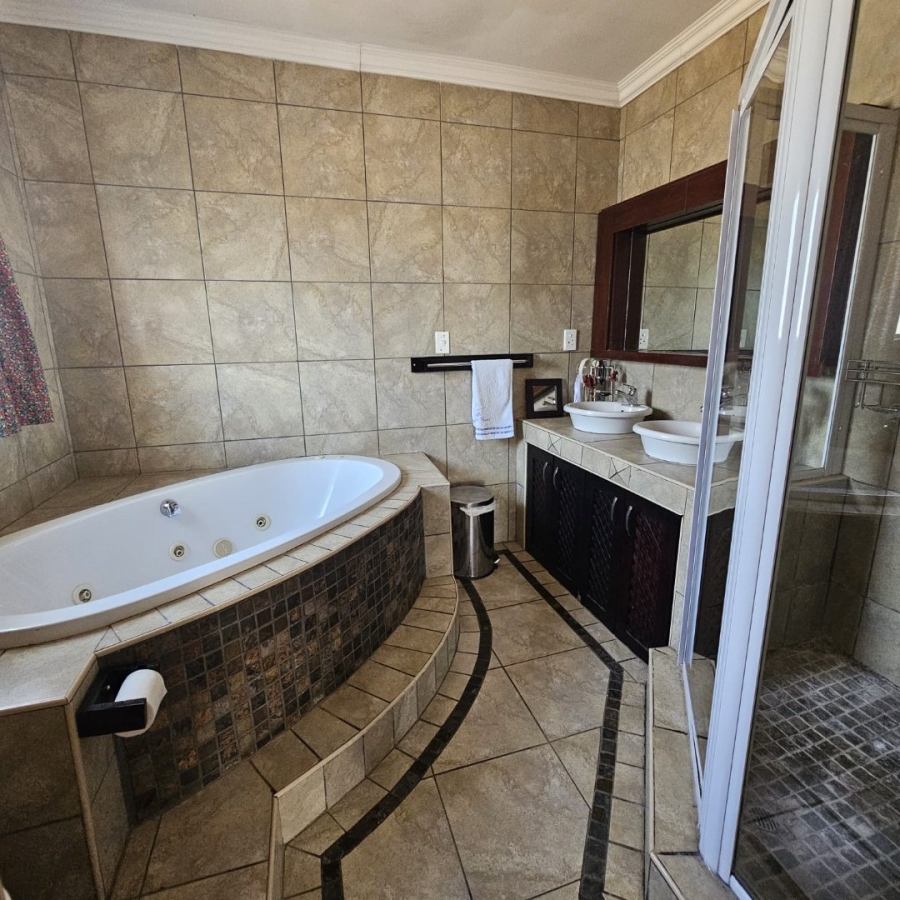 3 Bedroom Property for Sale in The Wilds Gauteng