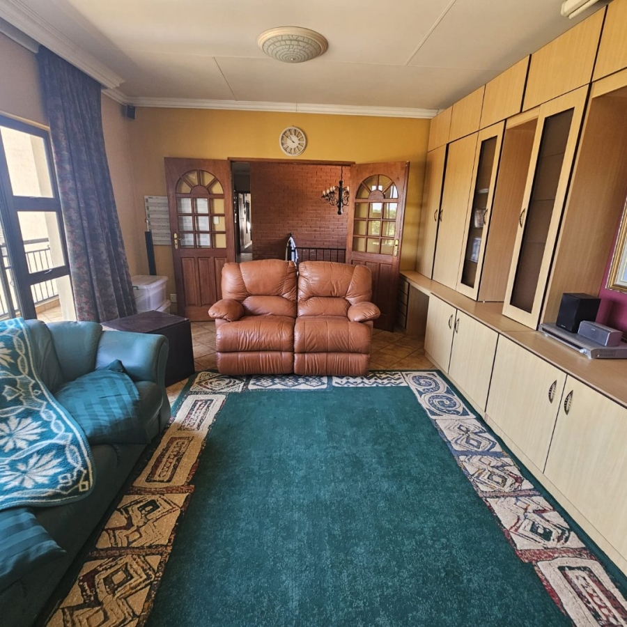 3 Bedroom Property for Sale in The Wilds Gauteng