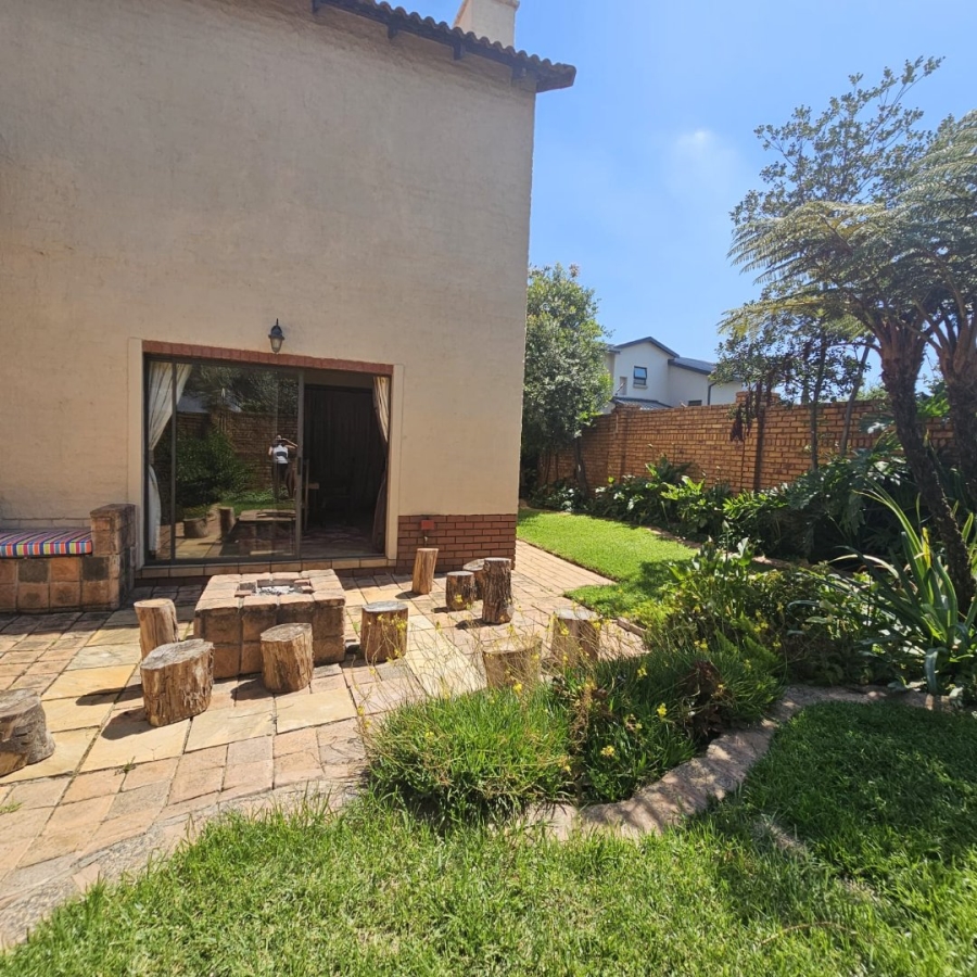 3 Bedroom Property for Sale in The Wilds Gauteng