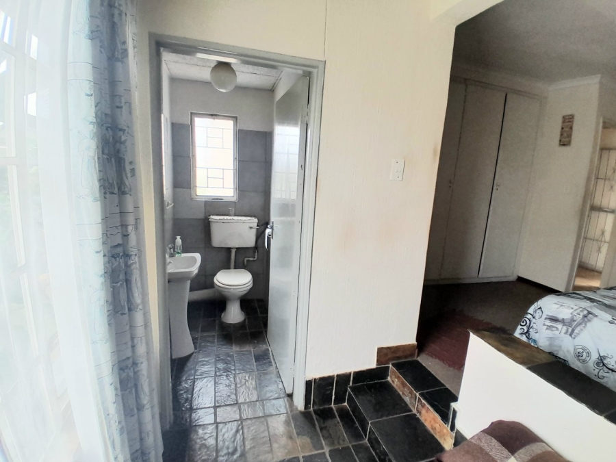 3 Bedroom Property for Sale in Noordwyk Gauteng