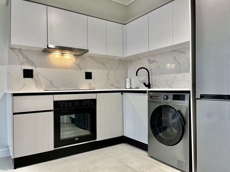 To Let 1 Bedroom Property for Rent in Waterfall Gauteng