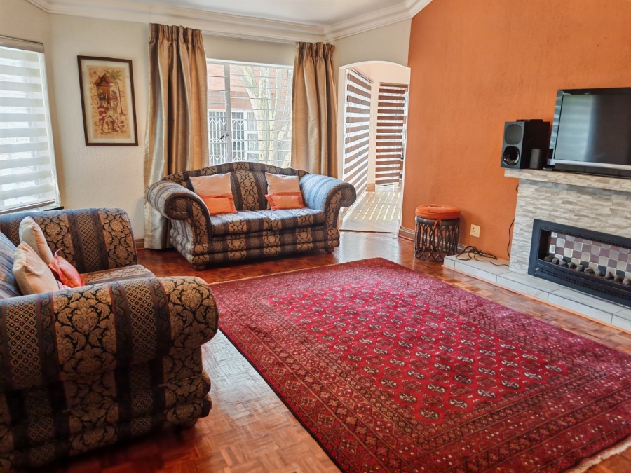 5 Bedroom Property for Sale in Houghton Estate Gauteng