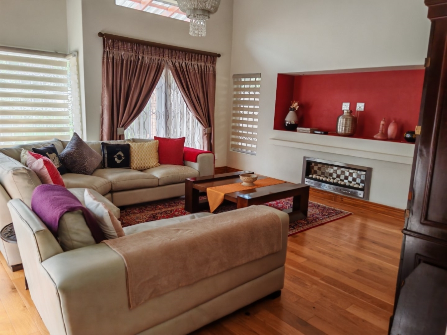 5 Bedroom Property for Sale in Houghton Estate Gauteng