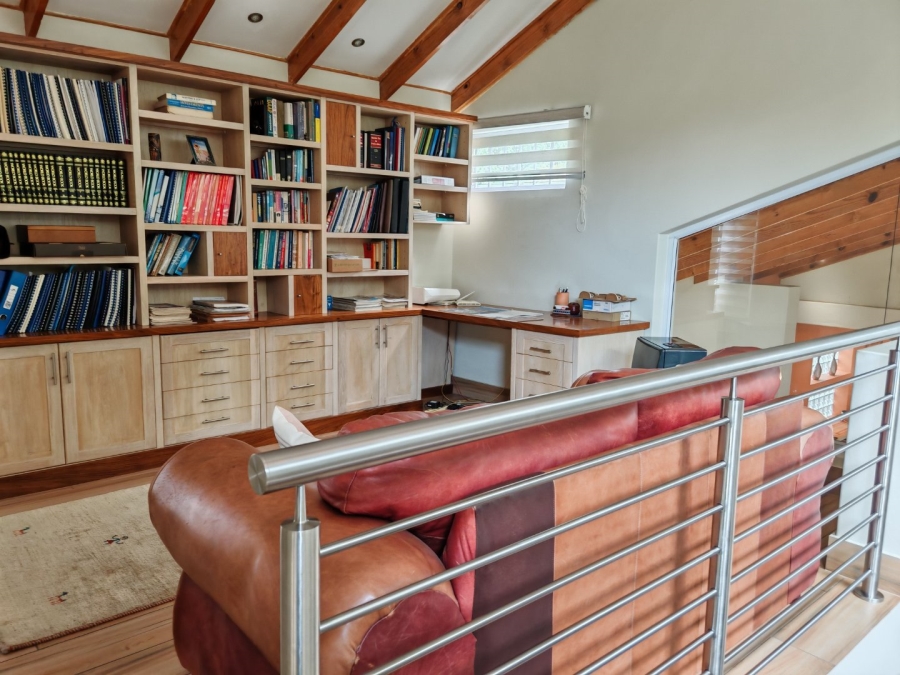 5 Bedroom Property for Sale in Houghton Estate Gauteng