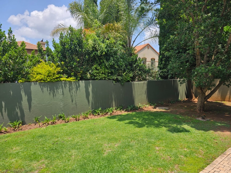 5 Bedroom Property for Sale in The Wilds Gauteng