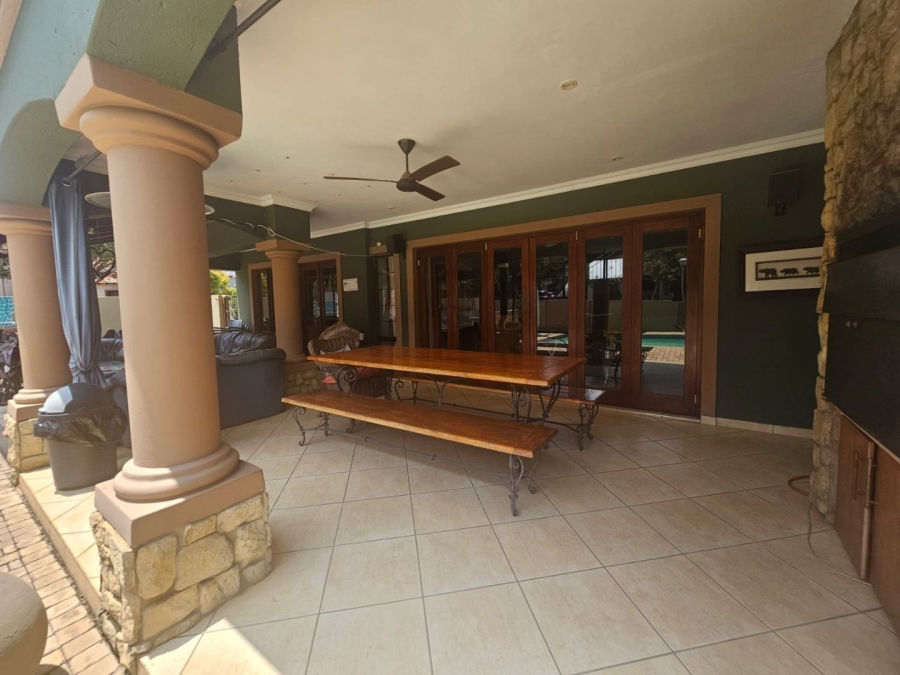 5 Bedroom Property for Sale in The Wilds Gauteng