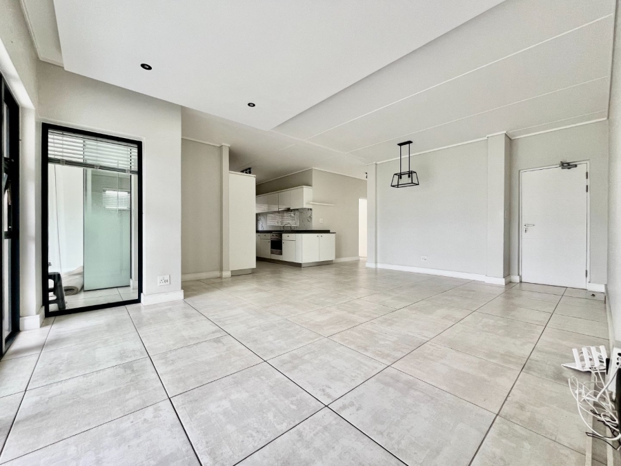 To Let 3 Bedroom Property for Rent in The Polofields Gauteng