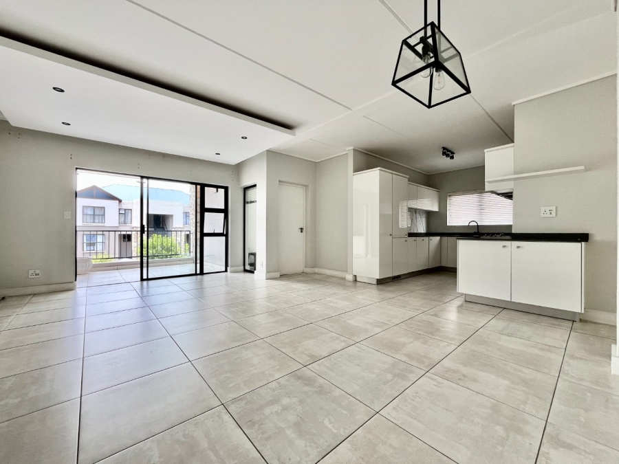 To Let 3 Bedroom Property for Rent in The Polofields Gauteng