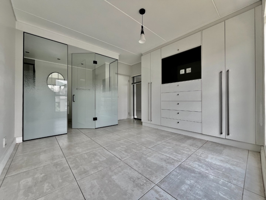 To Let 3 Bedroom Property for Rent in The Polofields Gauteng