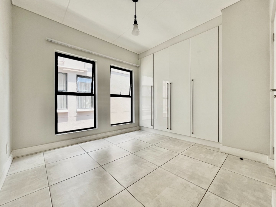 To Let 3 Bedroom Property for Rent in The Polofields Gauteng