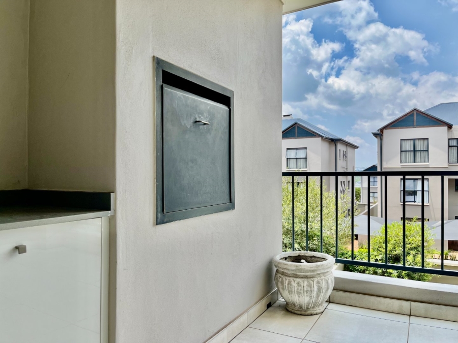 To Let 3 Bedroom Property for Rent in The Polofields Gauteng