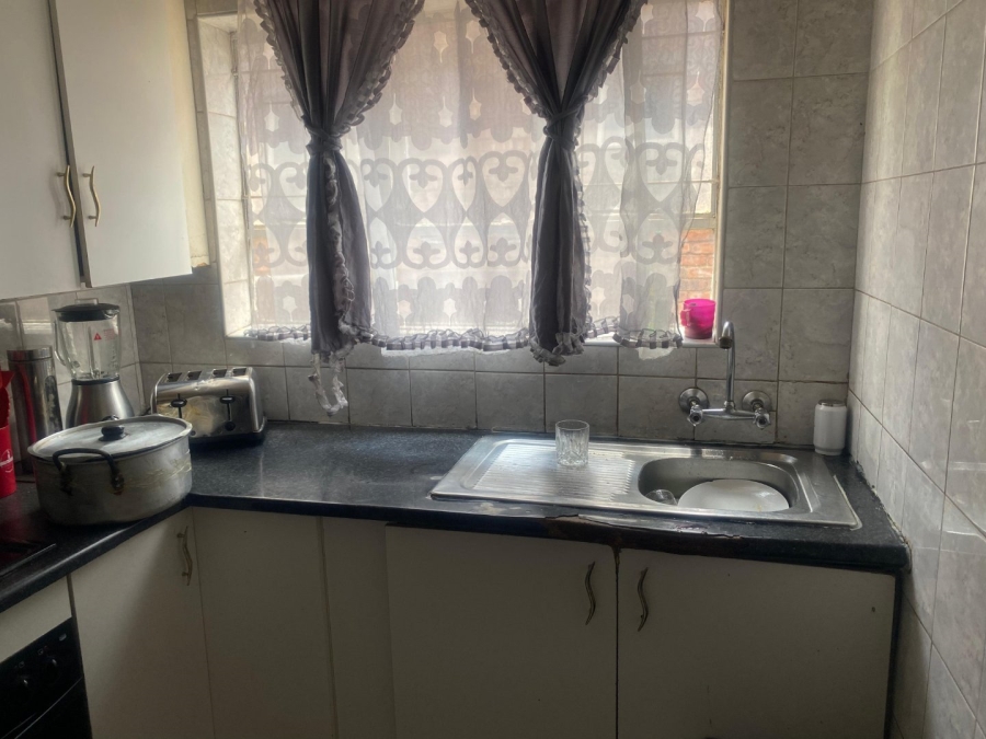 To Let 2 Bedroom Property for Rent in Kempton Park Central Gauteng