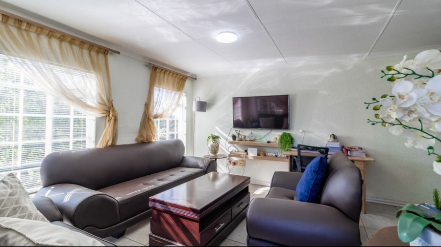 2 Bedroom Property for Sale in Eden Glen Gauteng