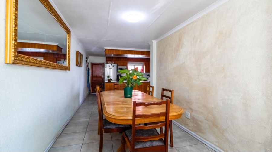 2 Bedroom Property for Sale in Eden Glen Gauteng