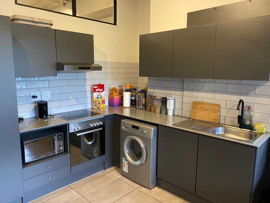 1 Bedroom Property for Sale in Sandton Central Gauteng