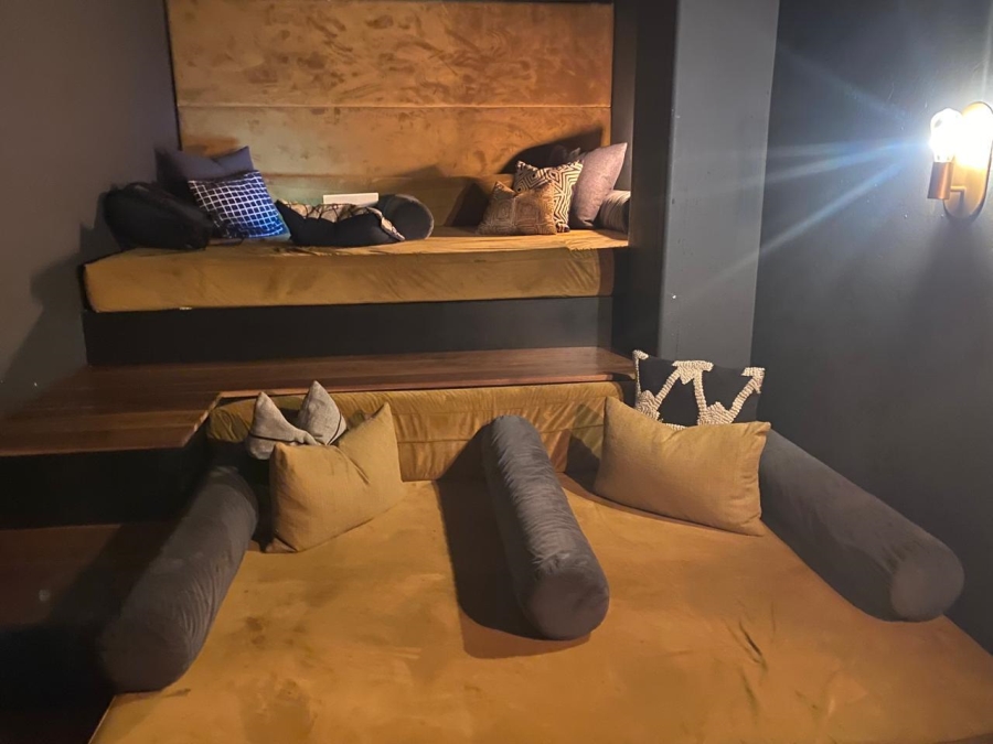 1 Bedroom Property for Sale in Sandton Central Gauteng