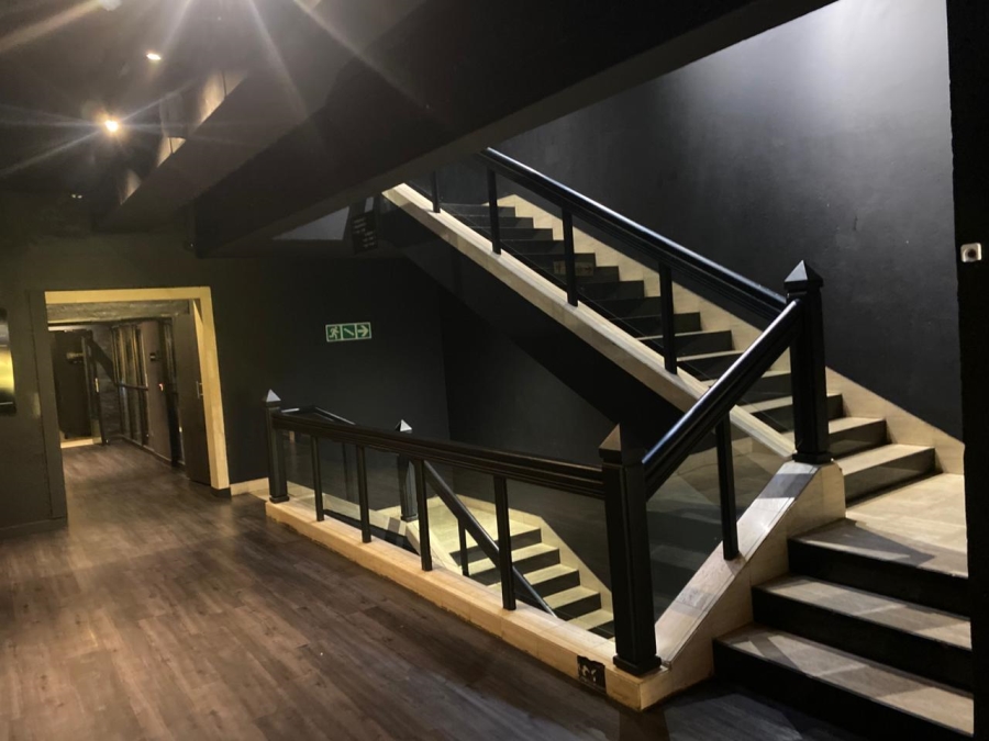 1 Bedroom Property for Sale in Sandton Central Gauteng